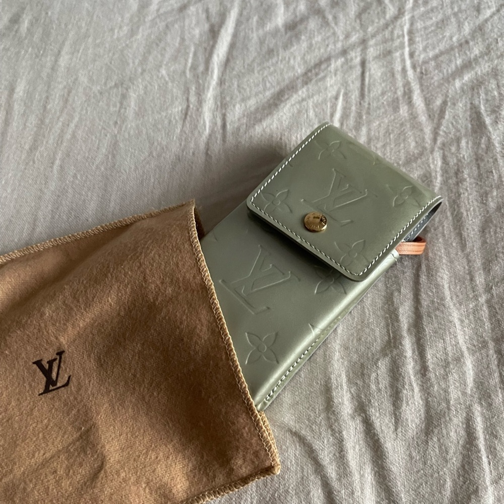 Louis Vuitton bag